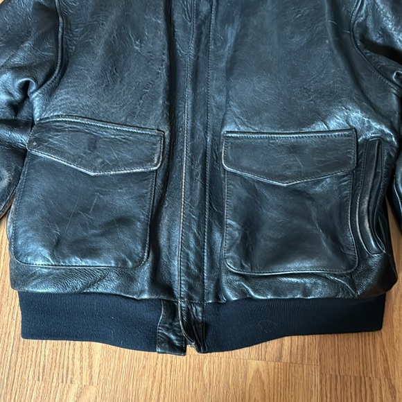 Avirex A2 vintage leather bomber jacket Mens XL . “Cleaner cleaned”.. - Picture 3 of 16